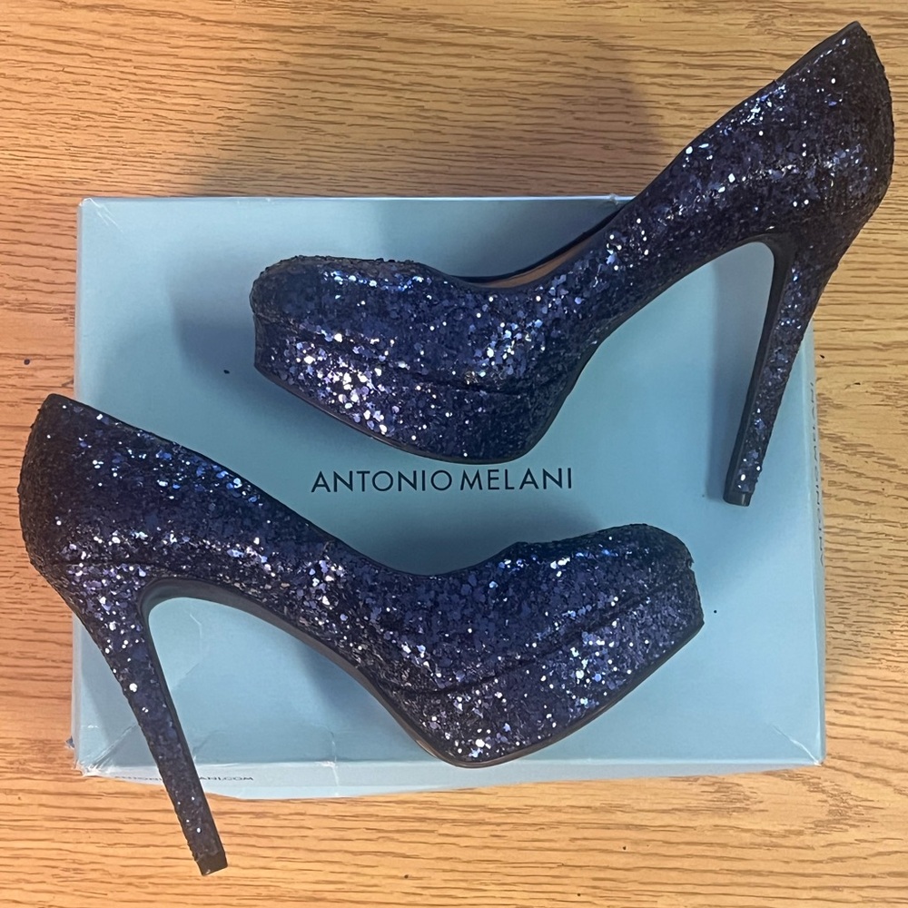 Antonio Melani Blue glitter heels sz 9.5